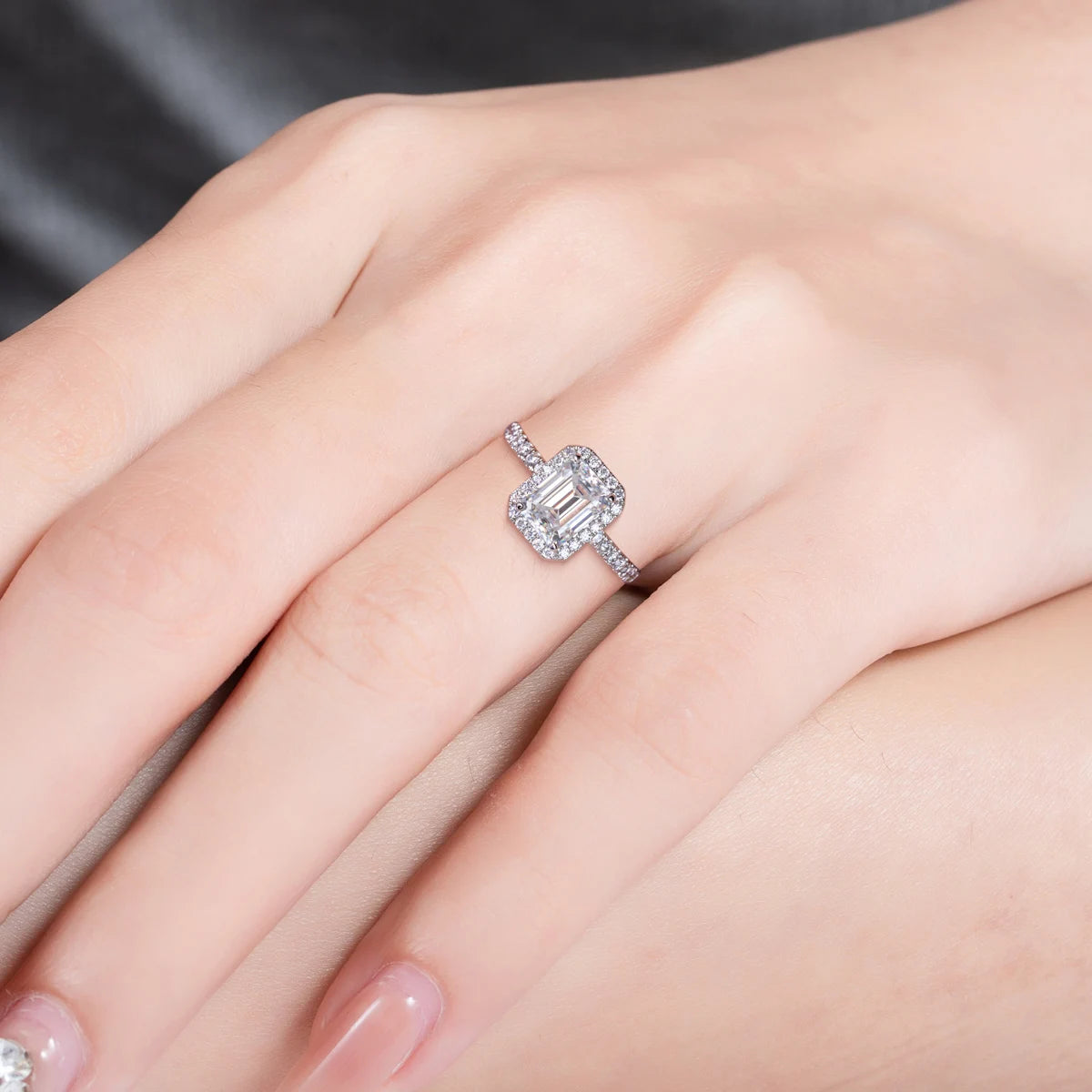 2 CT Emerald Cut Moissanite Halo Engagement Ring