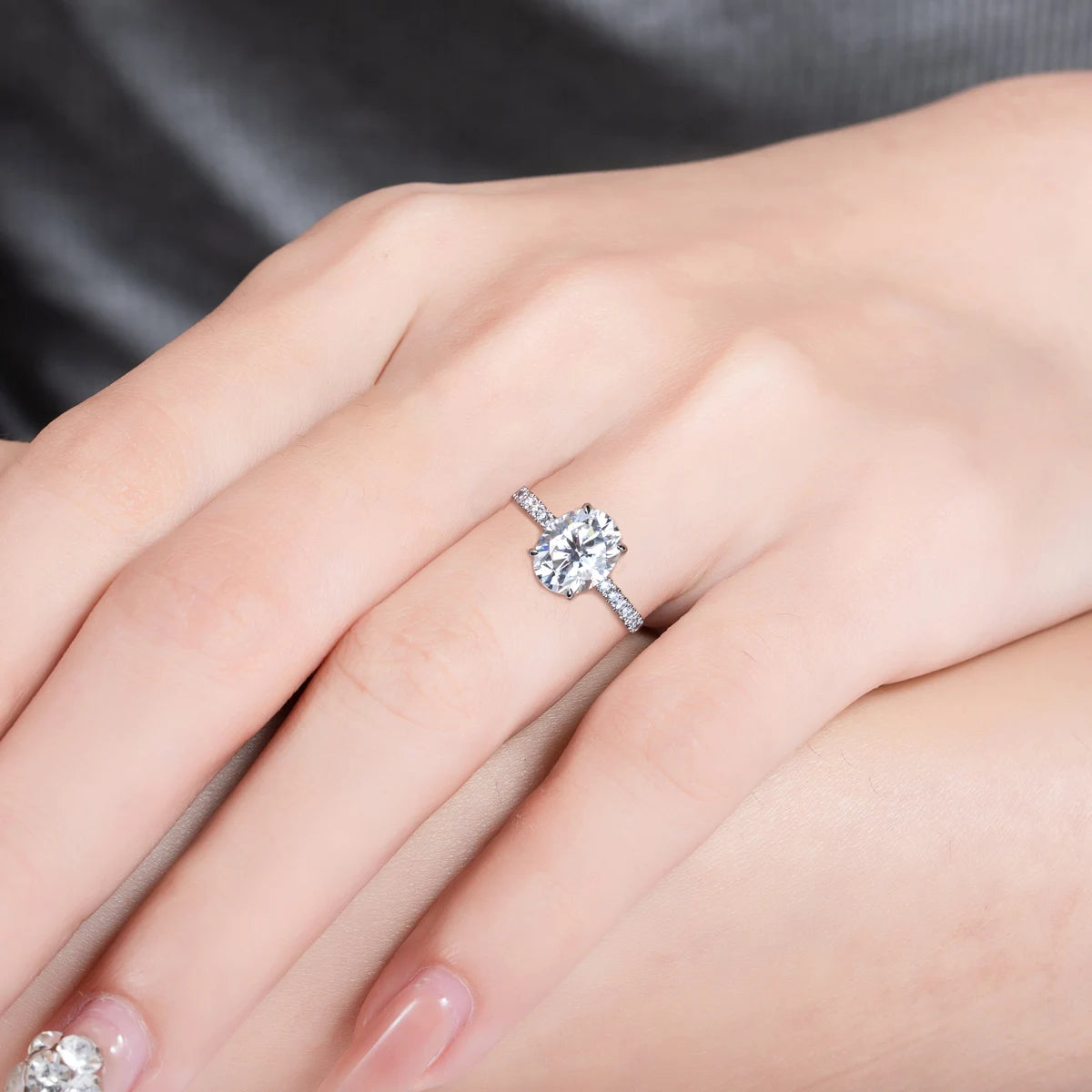3 CT Oval Cut 14K Gold Moissanite Engagement Ring