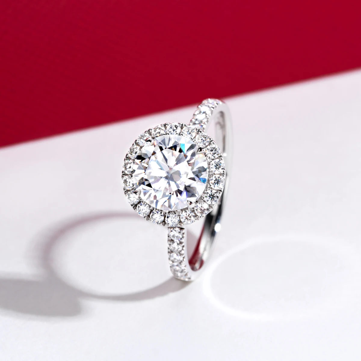 2 CT Round Cut Moissanite Halo Engagement Ring