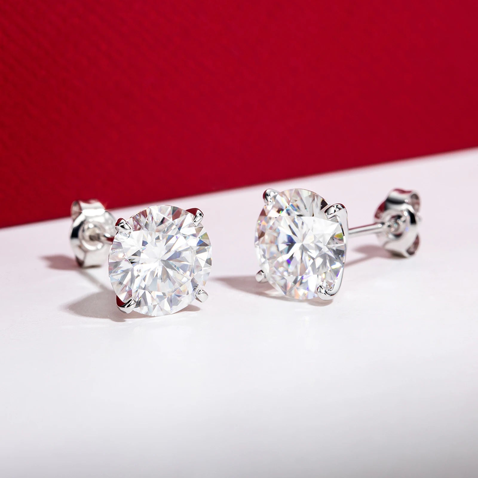 VVS1 14K Gold Round Cut Moissanite Earrings