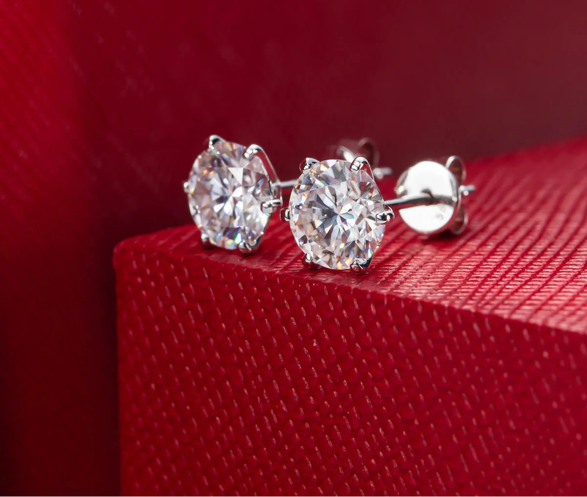 1 CT VVS1 D Color Moissanite Stud Earrings