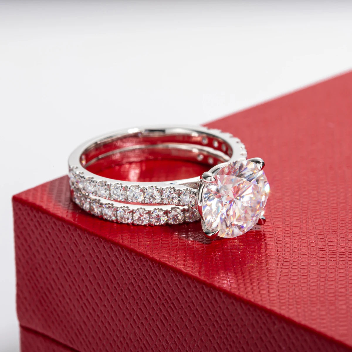 3 CT Round Cut Moissanite Bridal Engagement Ring Set