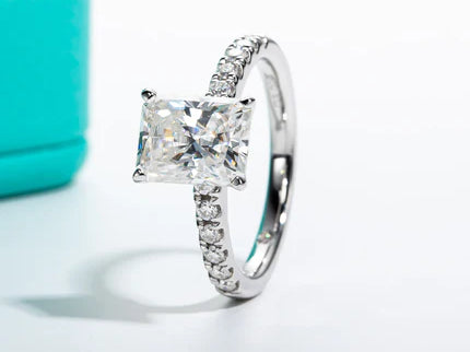 Moissanite and Sustainable Fashion