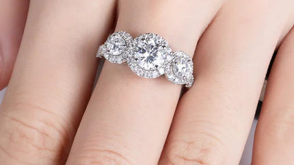 The Complete Guide to Moissanite: The Ethical Alternative to Diamonds