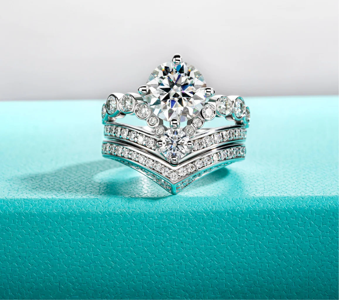 3CT Round Cut Crown Moissanite Engagement Ring Set