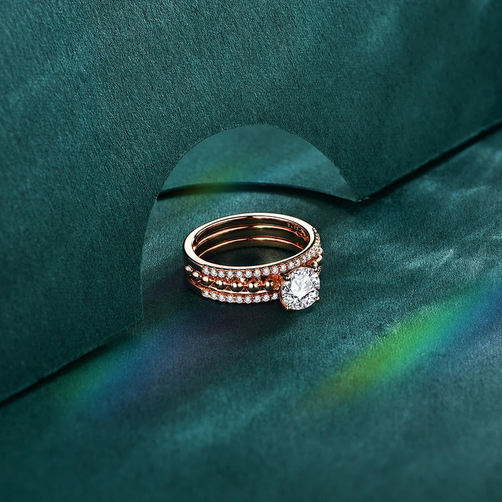 1.0 CT D-Color Round-Cut Moissanite Ring