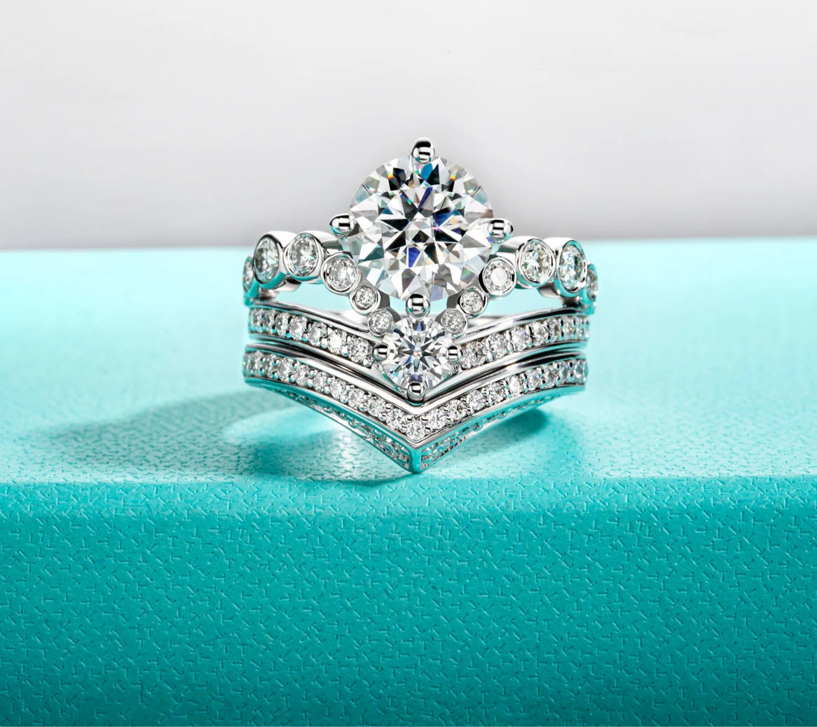 3CT Round Cut Crown Moissanite Engagement Ring Set