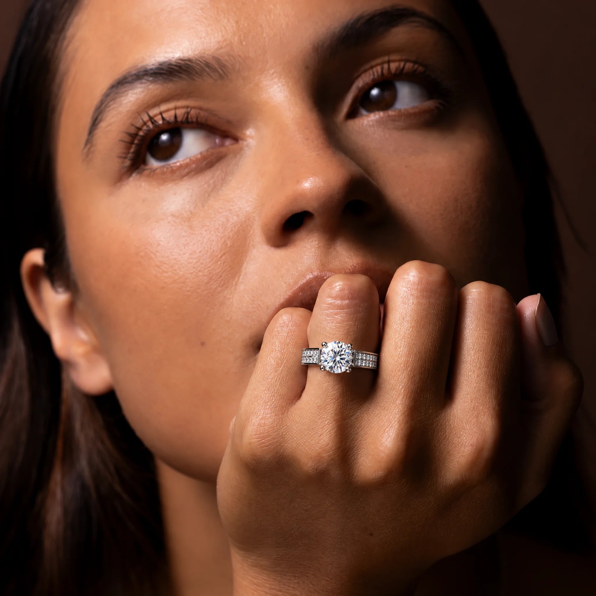 2 CT Round Cut Moissanite Engagement Ring