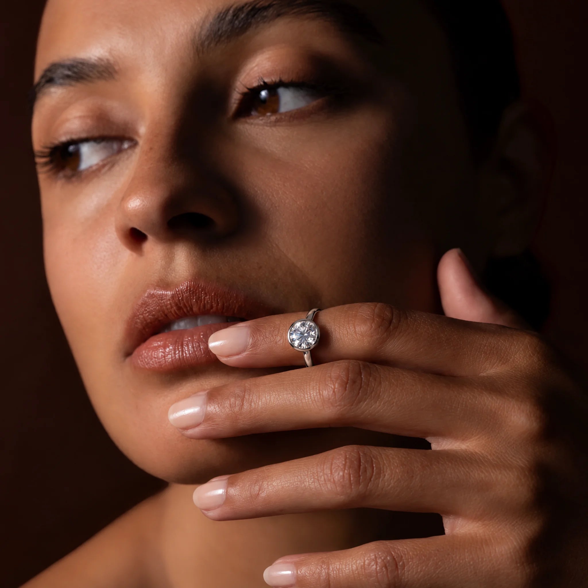 2 CT Bezel Round Cut Moissanite Engagement Ring