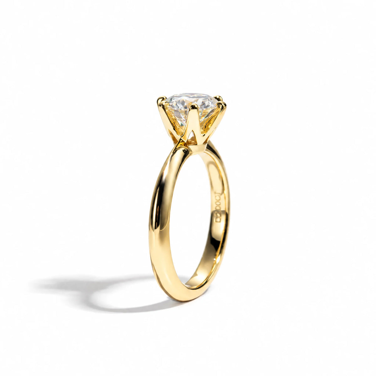 VVS1 Round Cut Moissanite Gold Solitaire Ring