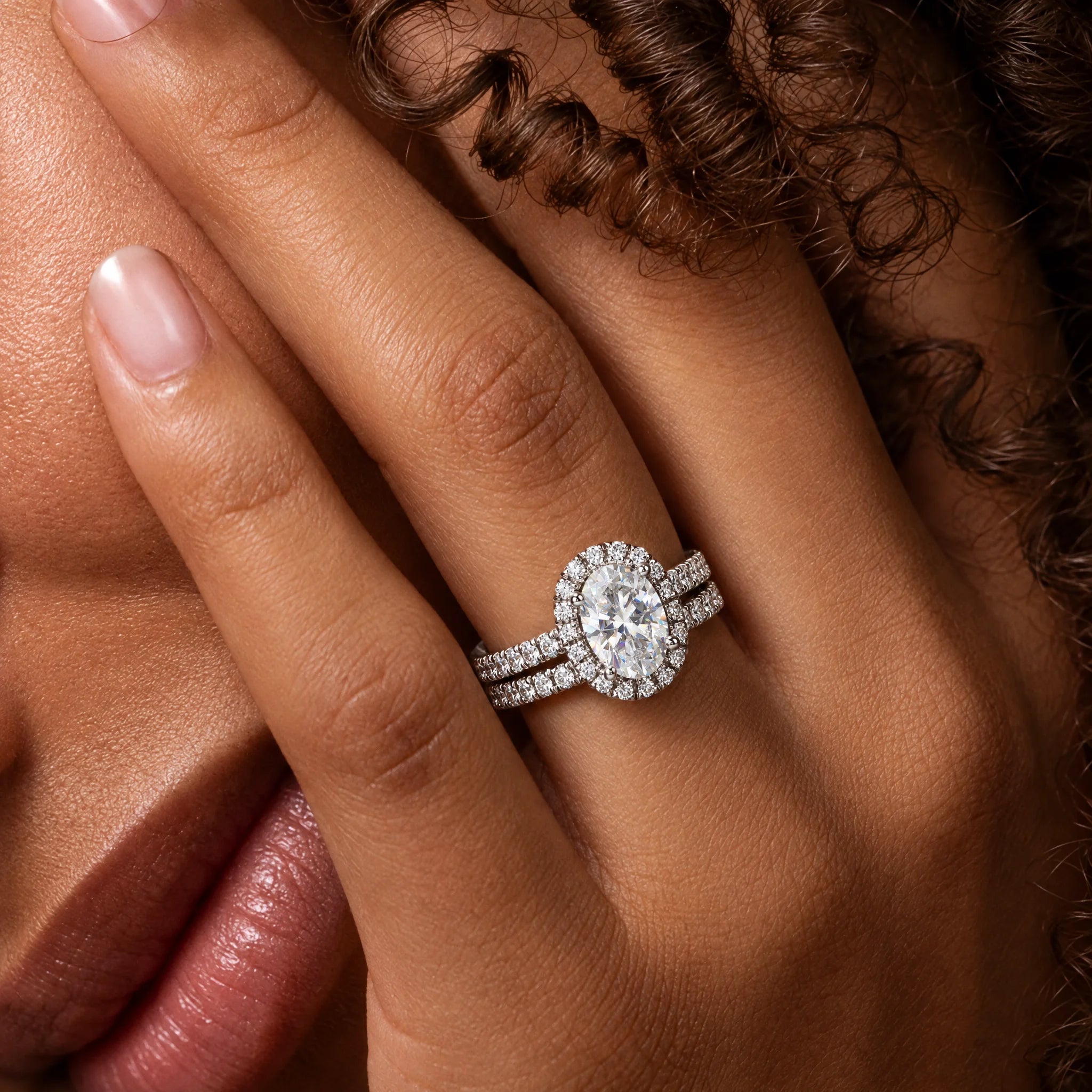 2 CT Oval Cut Moissanite Bridal Ring Set