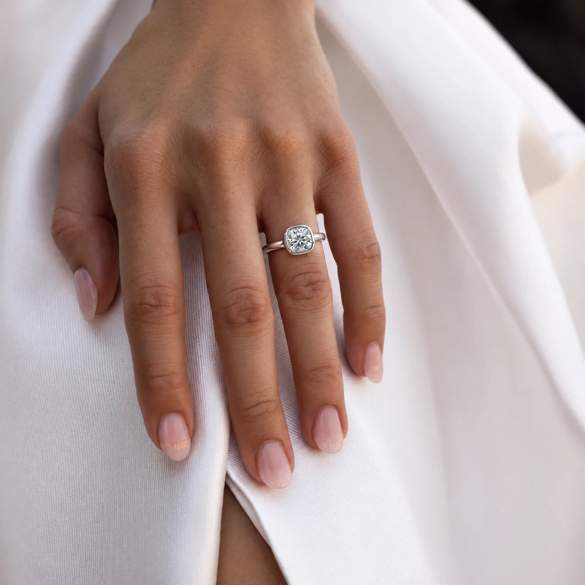 VVS1 D Color Moissanite Couple Rings