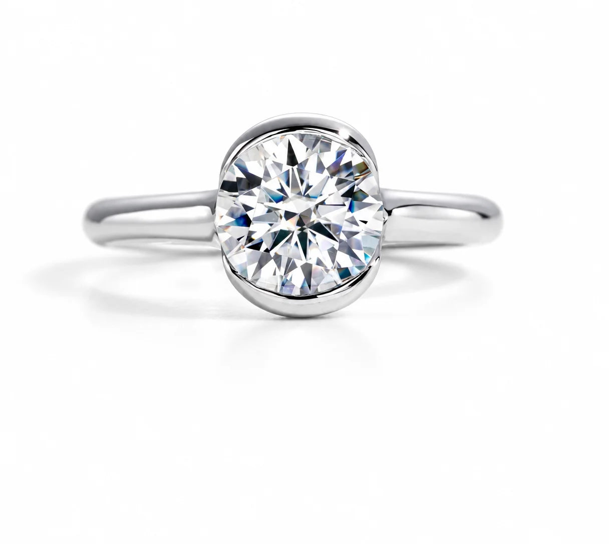 2 CT Bezel Round Cut Moissanite Engagement Ring