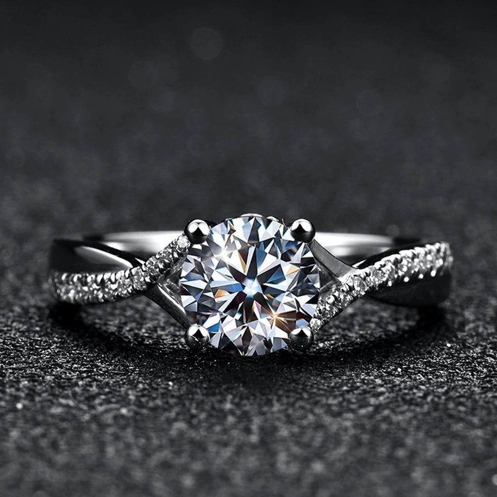 1 CT Classic Style D Color Moissanite Ring.