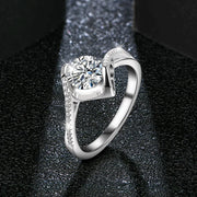 VVS 1 Round Cut 1 CT Moissanite Promise Ring.