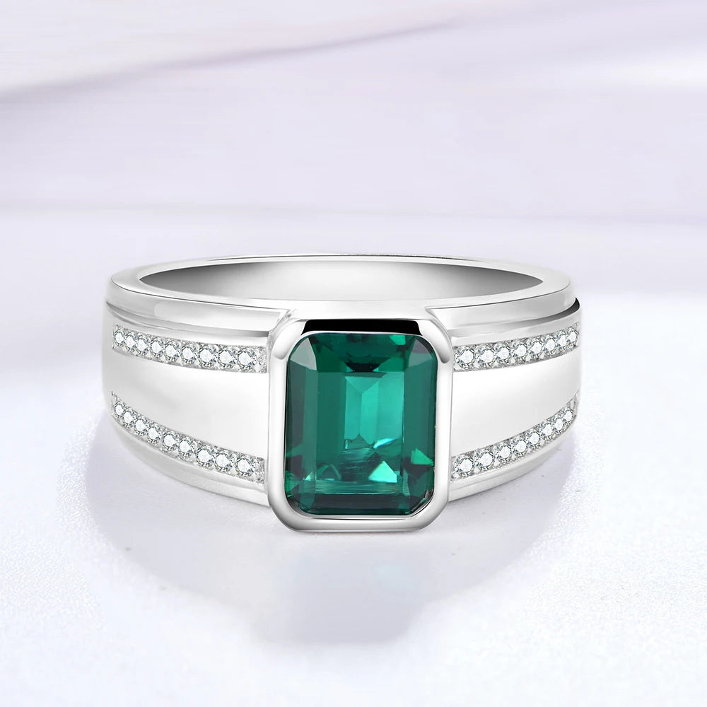 VVS1 Lab Grown Emerald Gemstone Ring | 925 Sterling Silver.