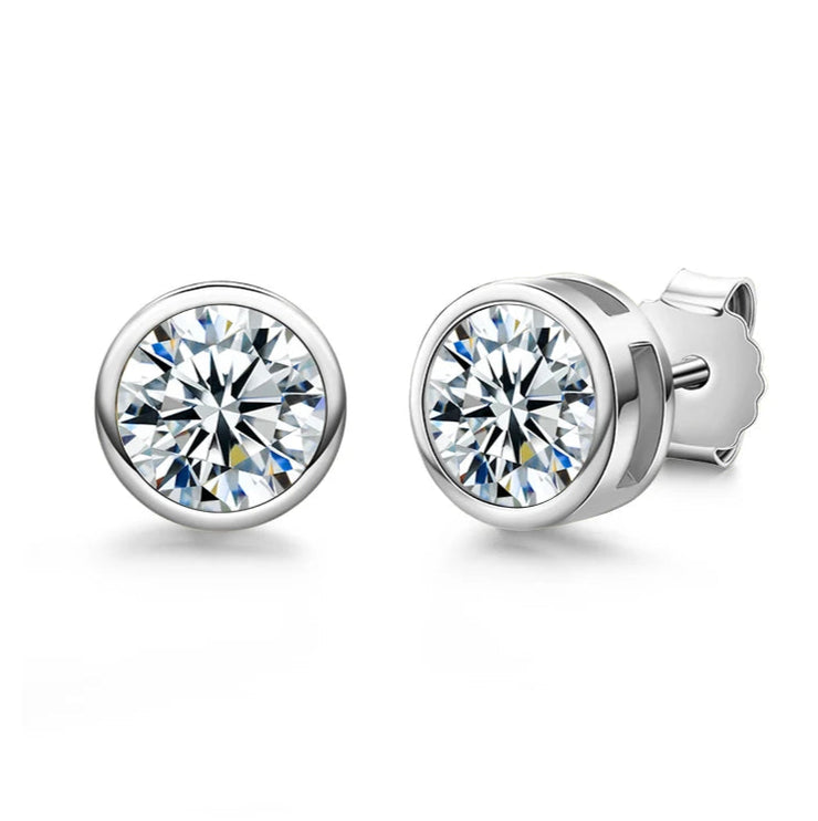 1CT/2CT VVS1 D Color Moissanite Stud Earrings | Round Cut.