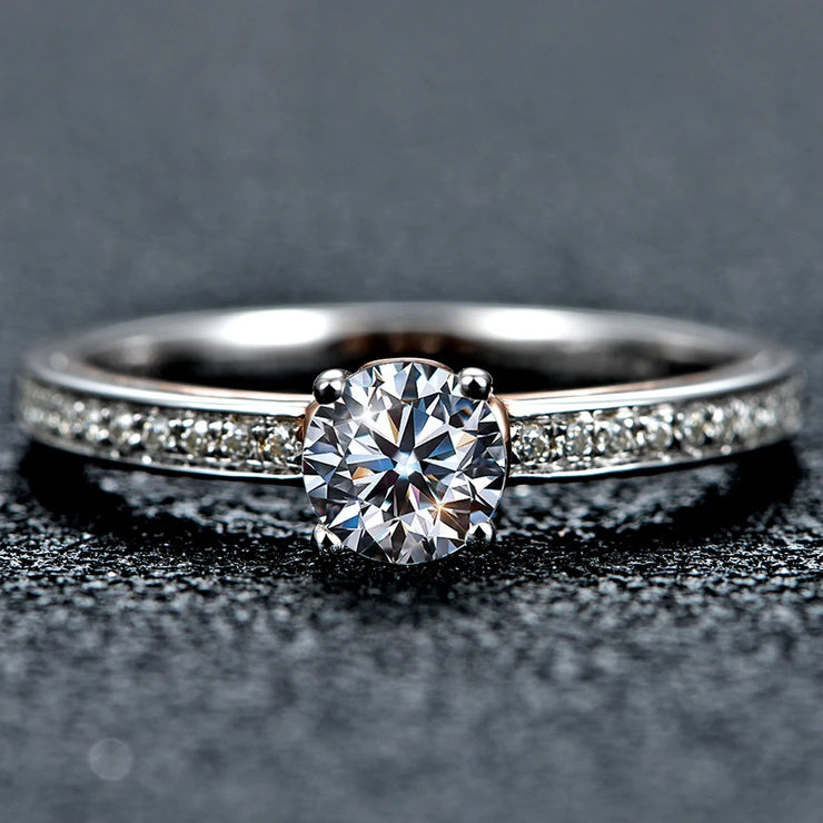 0.5CT Round Brilliant Cut Moissanite Promise Ring.