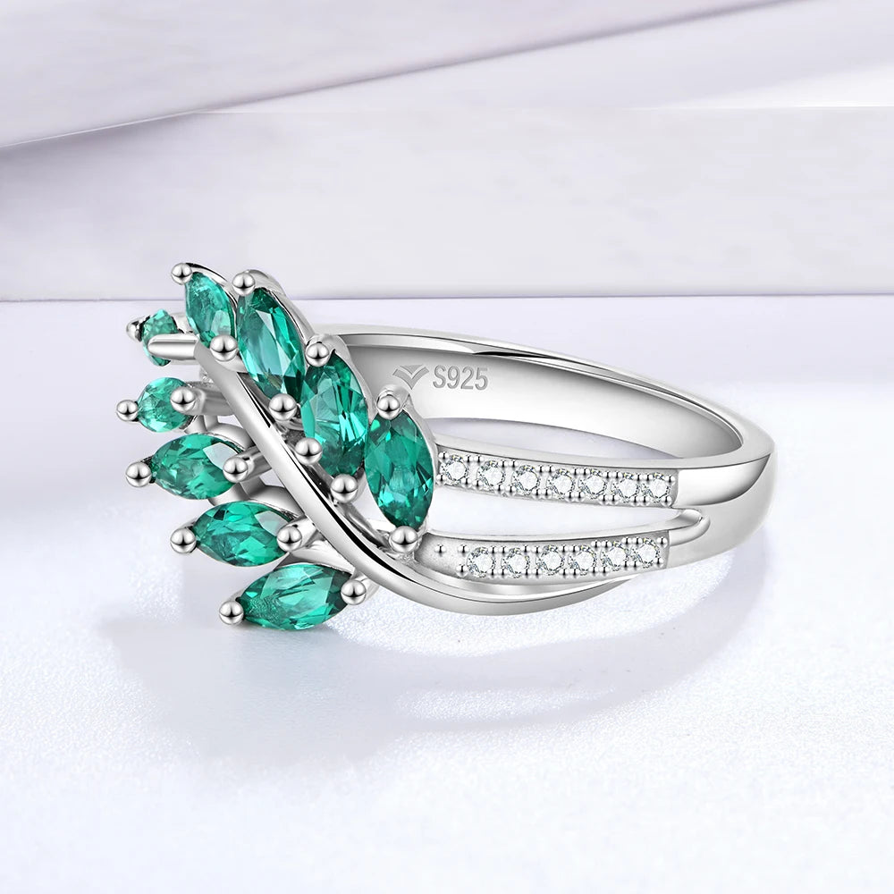 VVS1 D Color Lab Grown Emerald Ring | S925.