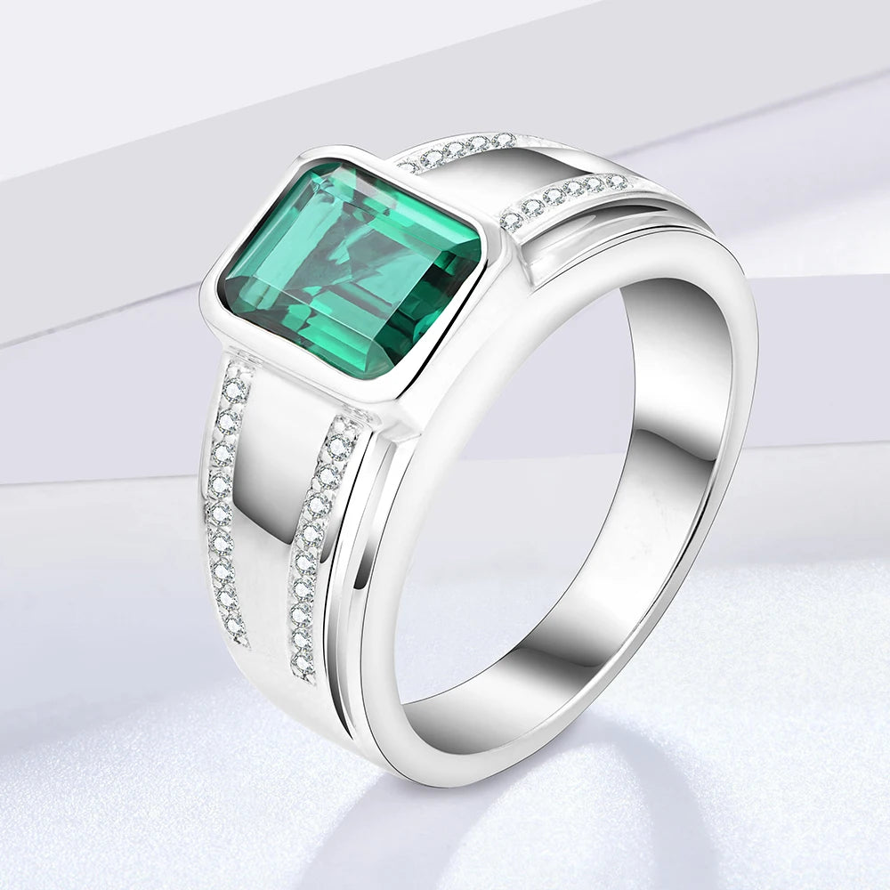 VVS1 Lab Grown Emerald Gemstone Ring | 925 Sterling Silver.