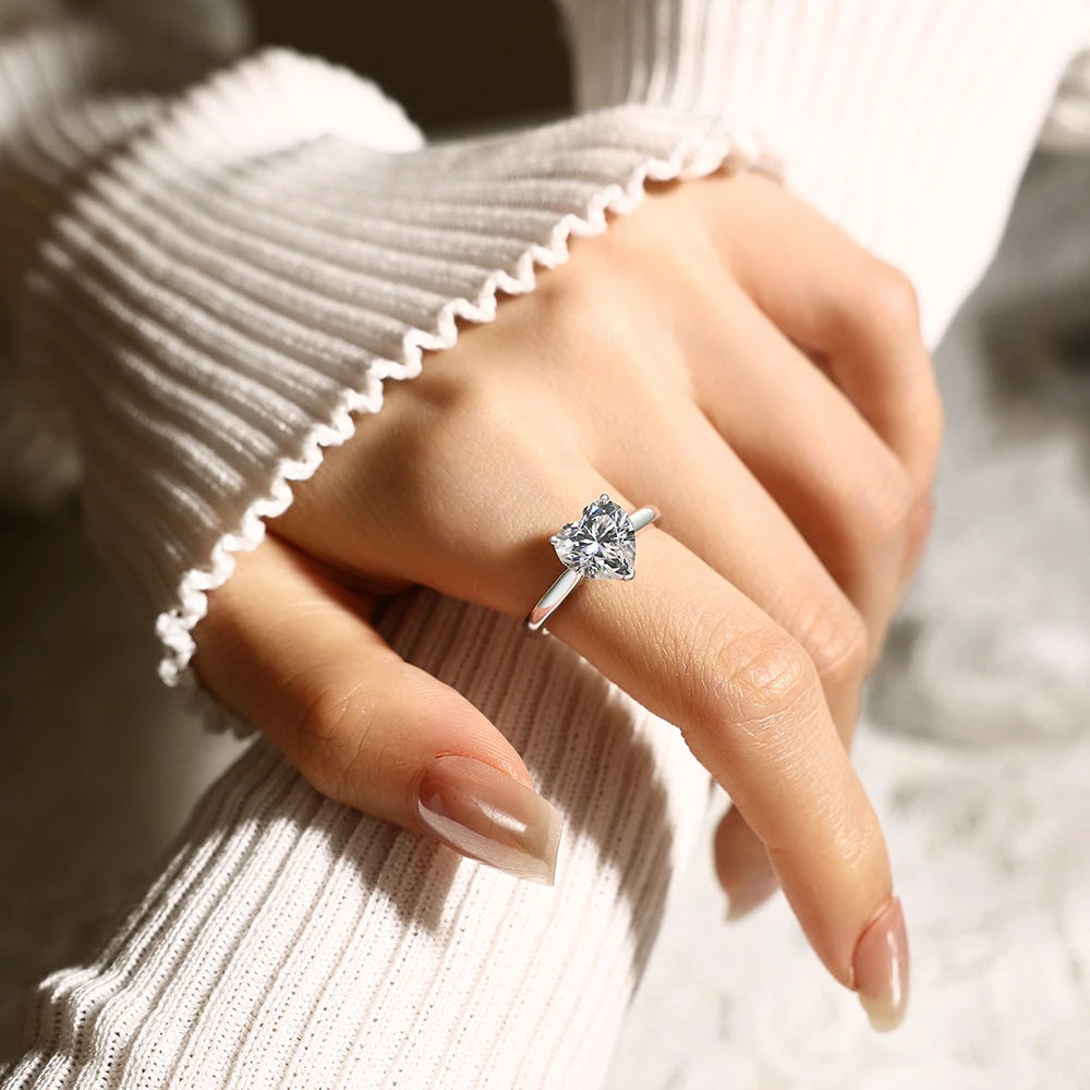 3 CT Heart Cut Moissanite Solitaire Engagement Ring