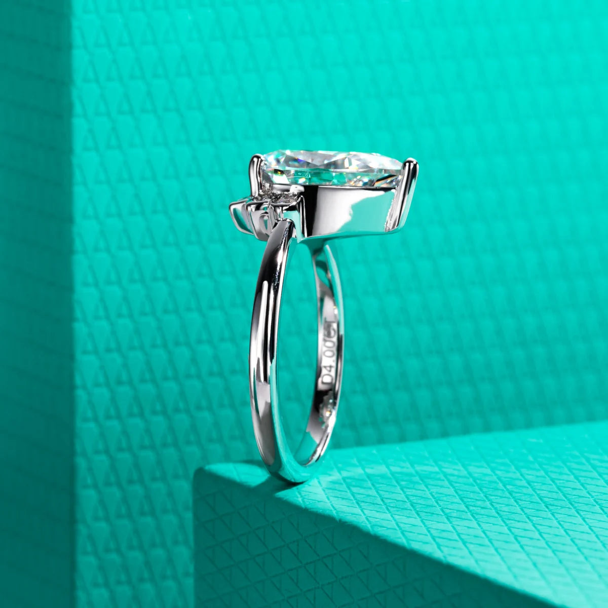 4 CT Pear Cut D Color Moissanite Engagement Ring