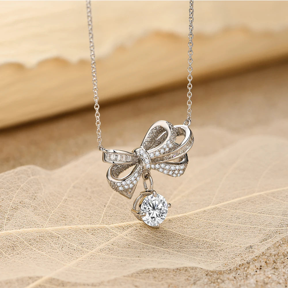 2 CT D Color Round Cut Moissanite Pendant Necklace
