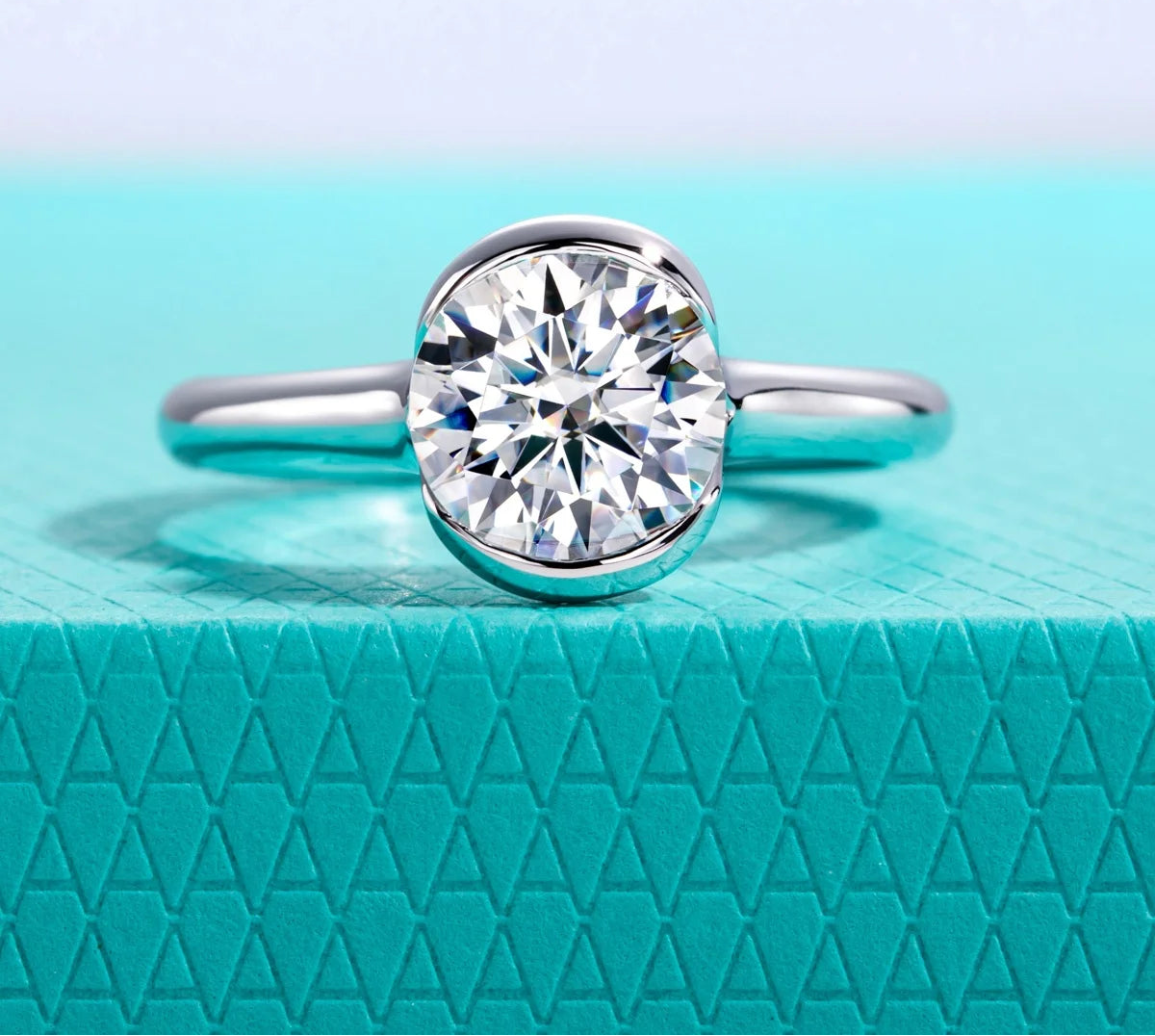 2 CT Bezel Round Cut Moissanite Engagement Ring