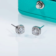 5mm 1cttw D Color Moissanite Stud Earrings.