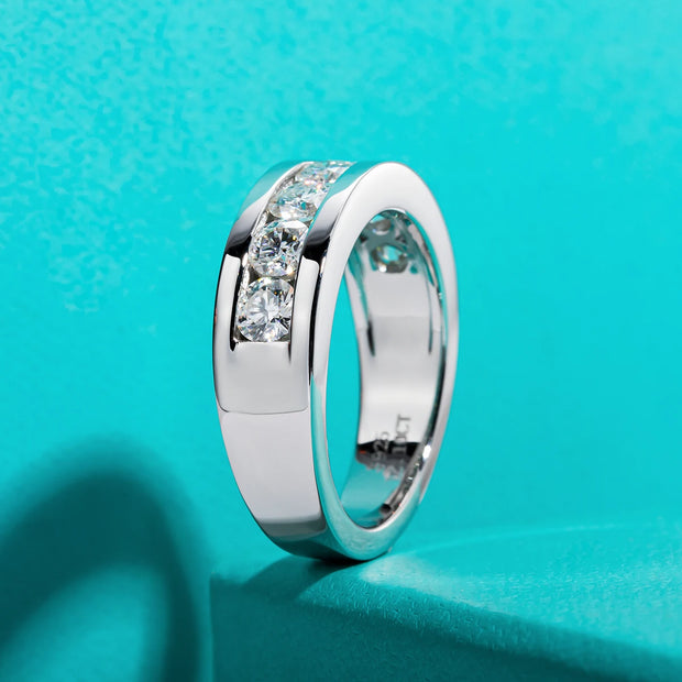 GK Moissanites 4mm Moissanite Wedding Band