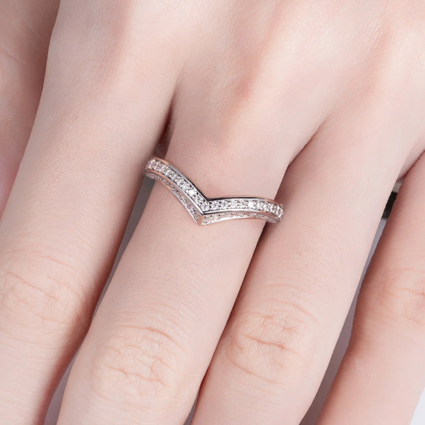 GK Moissanites 2mm D Color Moissanite V Shape Wedding Bands