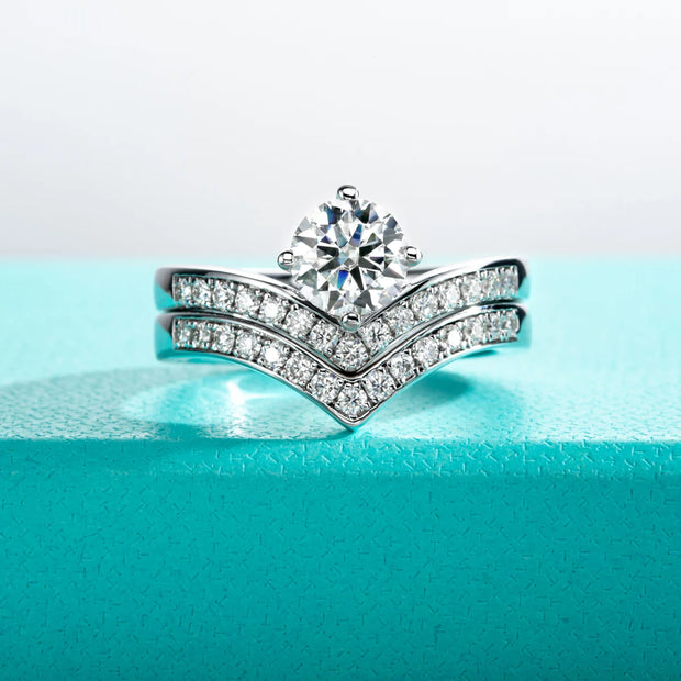1 CT Round Cut Moissanite Engagement Ring Set