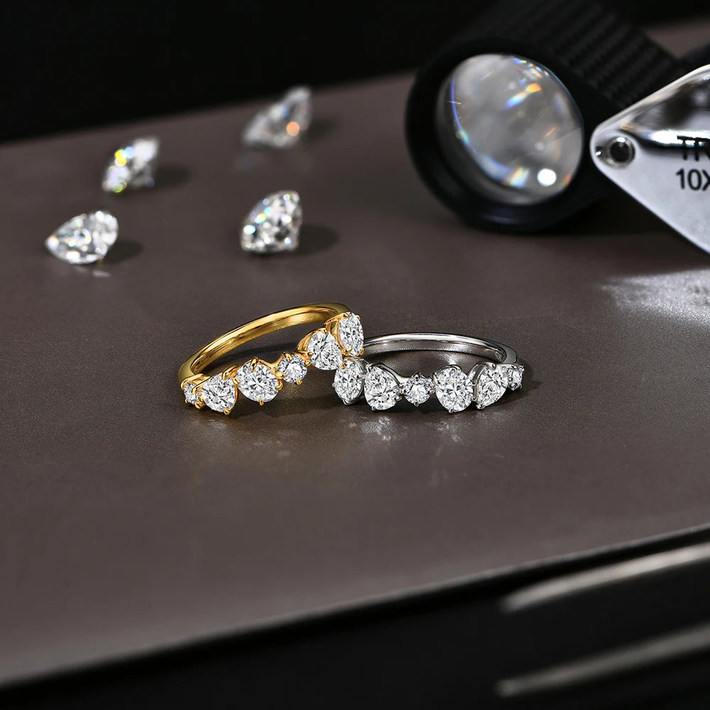 VVS1 Oval & Pear Cut Moissanite Ring