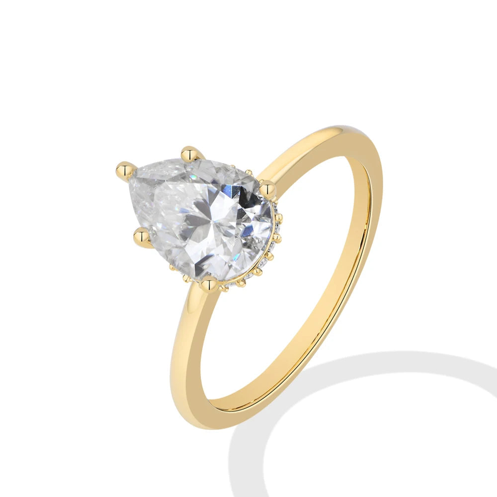 2 CT Pear Cut Moissanite Solitaire Ring