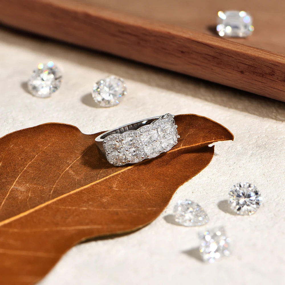 Two Rows Oval Cut Moissanite Ring