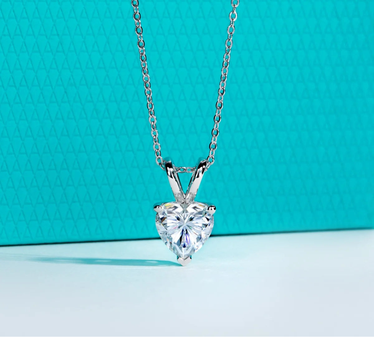 VVS1 D Color Heart Cut Moissanite Pendant Necklace