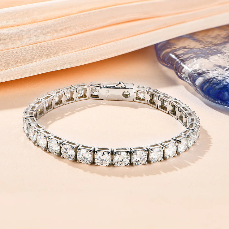 30 Stone VVS1 D Color 0.5 CT Tennis Bracelet | S925.