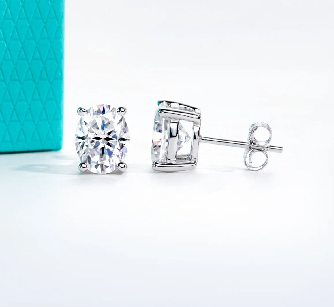 VVS1 D Color Oval Cut Moissanites Stud Earrings