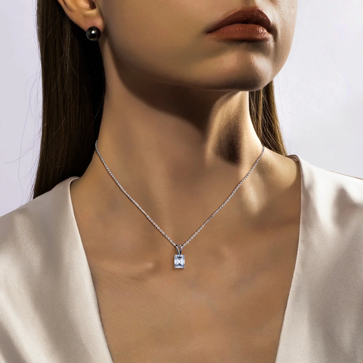 VVS1 D Color Emerald Cut Moissanite Pendant Necklace