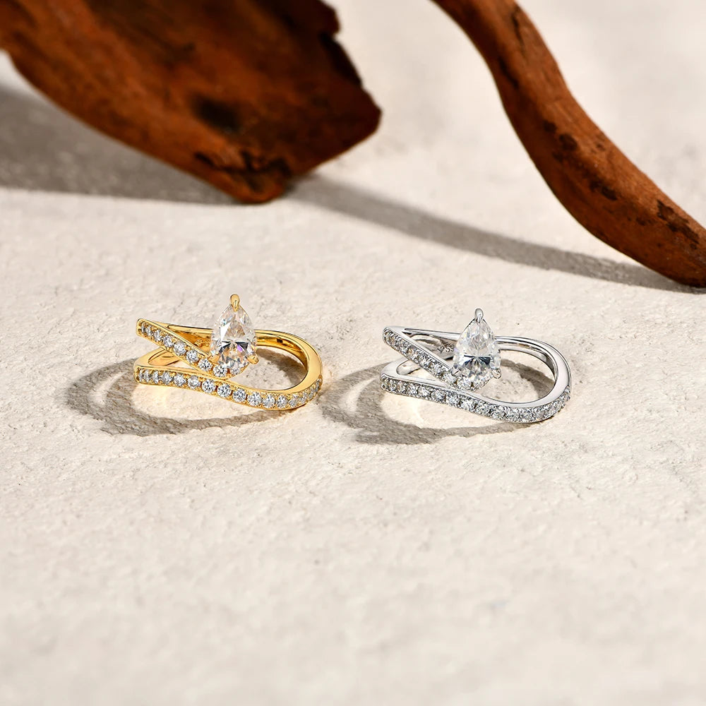 0.8 CT Pear Cut D VVS1 Moissanite Ring