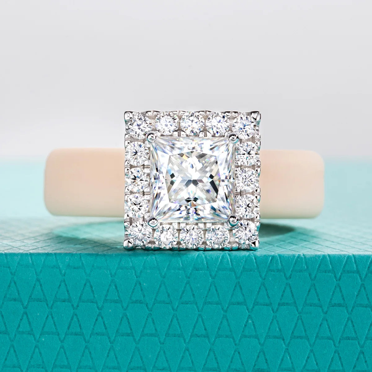 2 CT Princess Cut Moissanite Silicone Ring