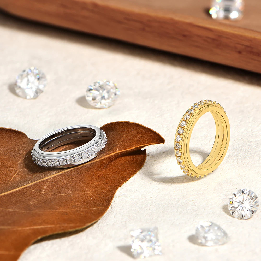 VVS1 Rotating Fidget Moissanite Ring