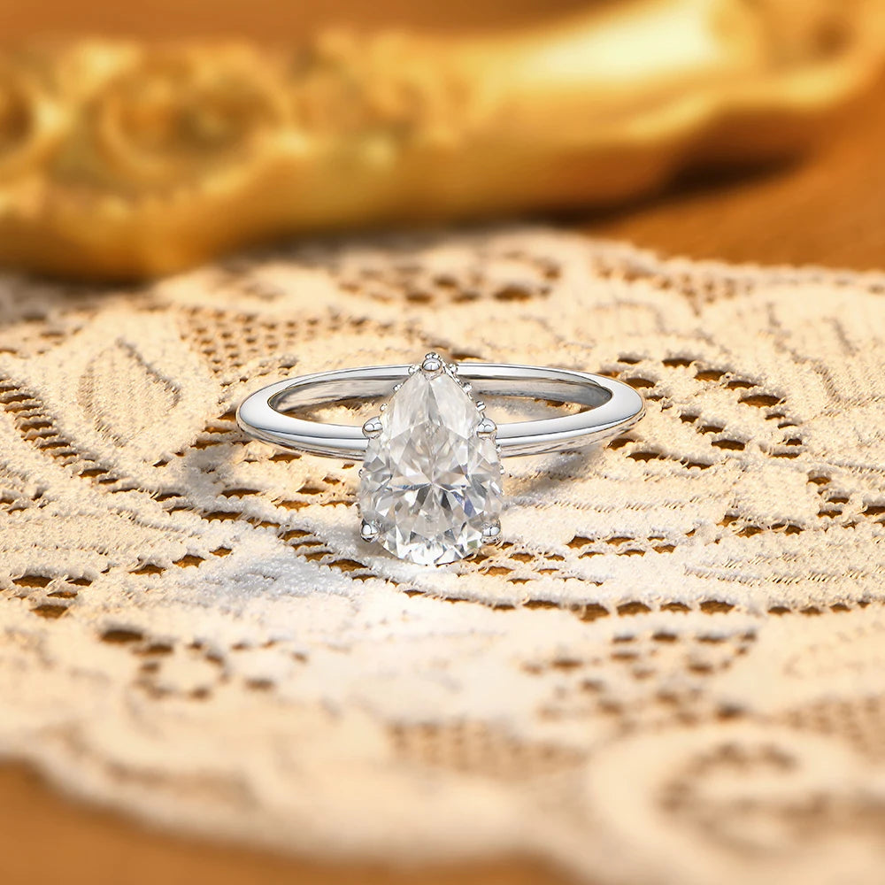 2 CT Pear Cut Moissanite Solitaire Ring