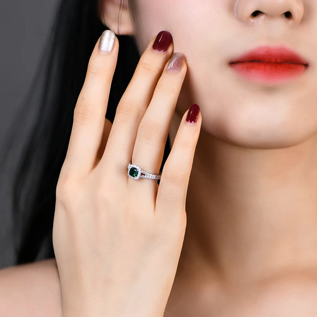 VVS 1 Cushion Cut Emerald Corundum Gemstone Ring.