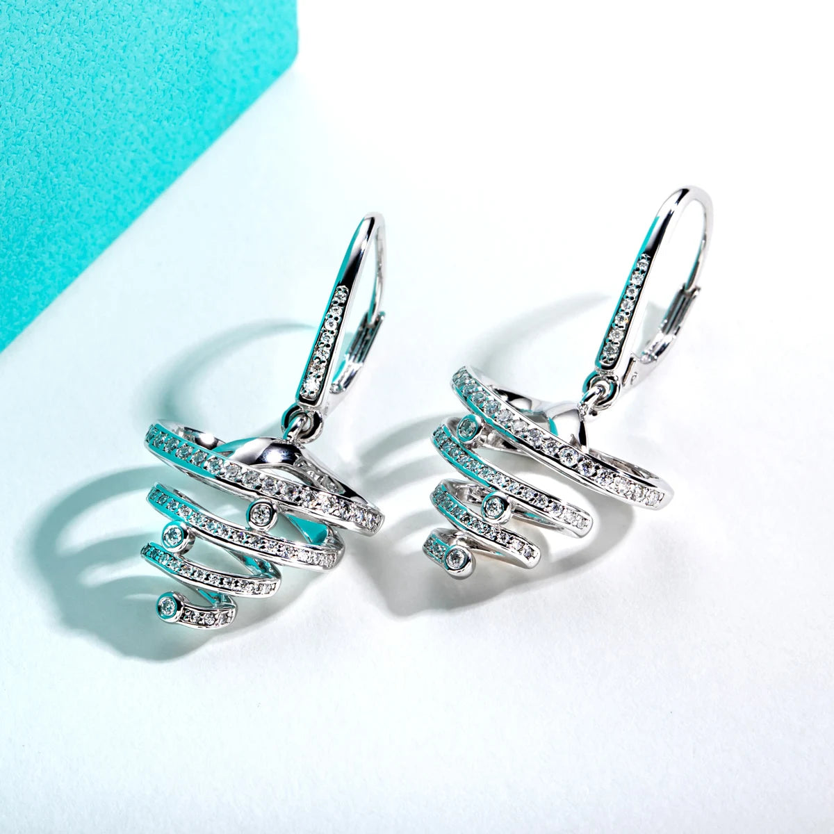 VVS1 Moissanite Tornado Drop Earrings