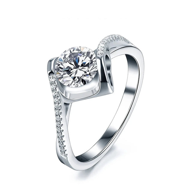 VVS 1 Round Cut 1 CT Moissanite Promise Ring.