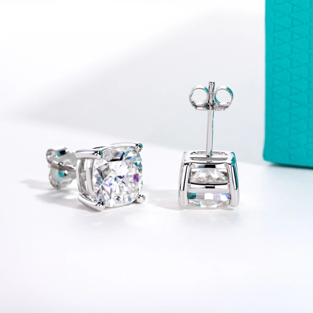 VVS1 D Color Cushion Cut Moissanite Earrings