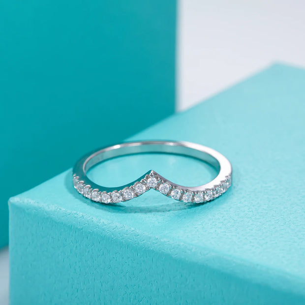 GK Moissanites D Color Moissanite Diamond V Row Ring