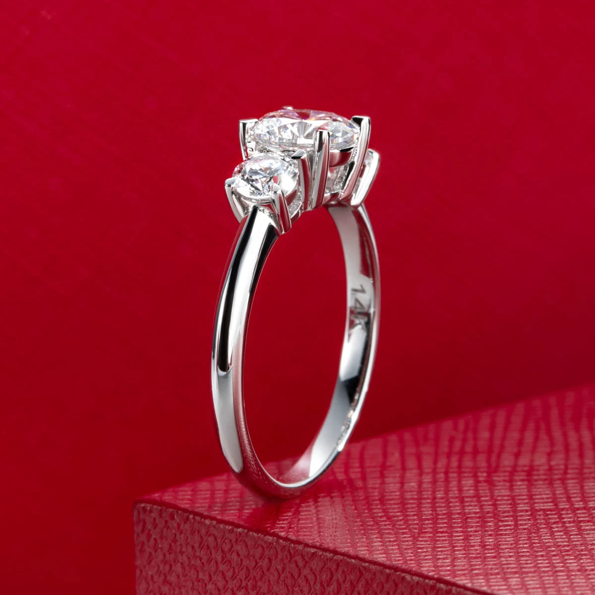 1.5 CTTW VVS2 D Color Lab Grown Diamond Ring