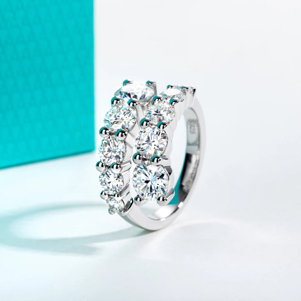 4.2 CTTW Round Cut Moissanite Engagement Band Ring